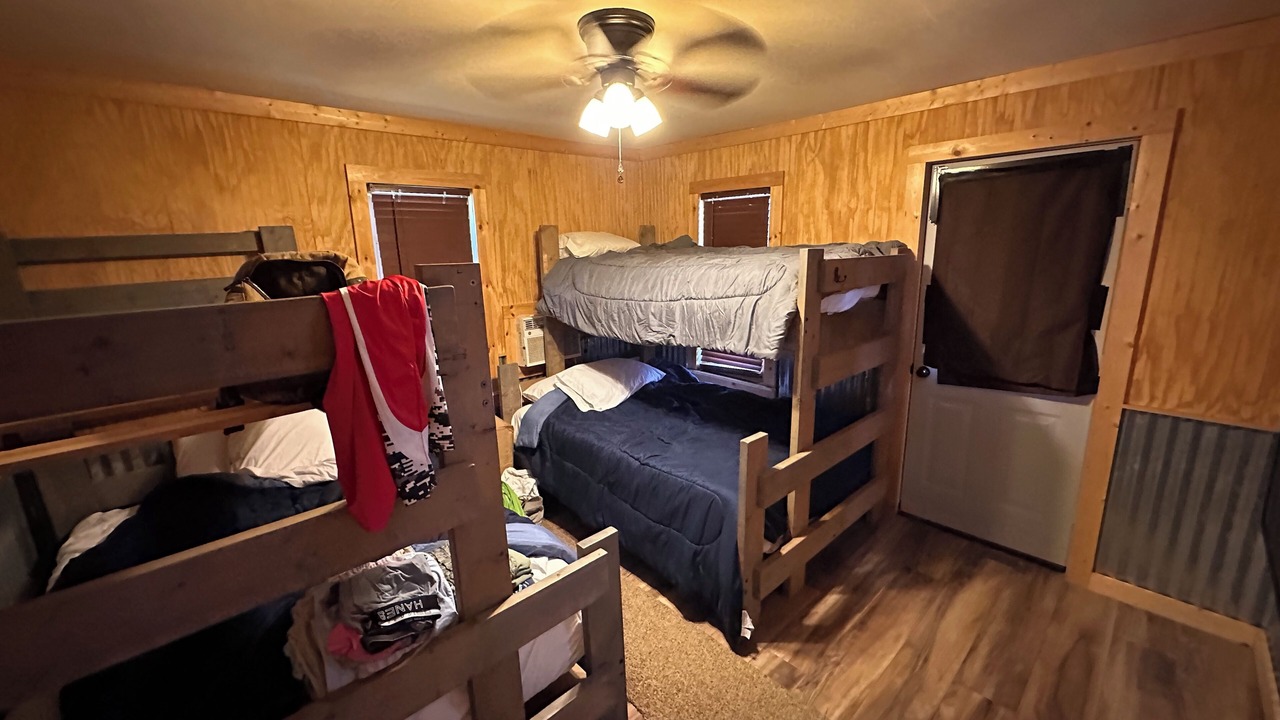 Photo of Bedroom in Grubbs