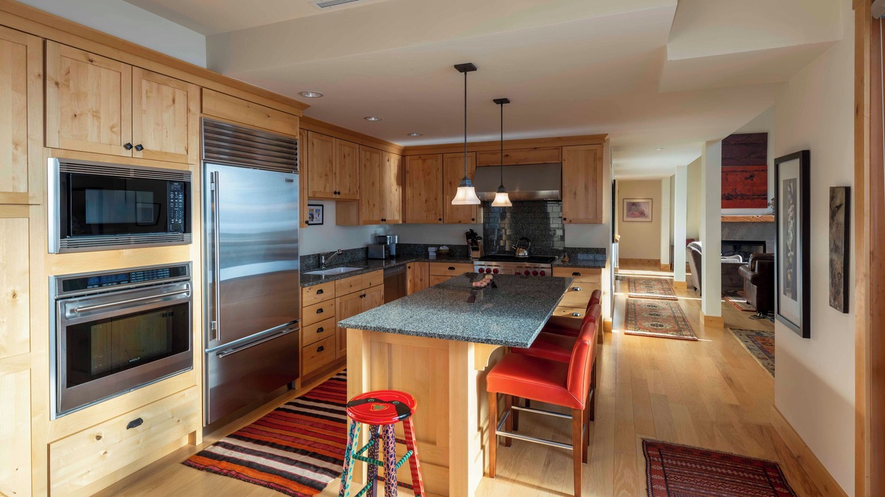 Photo of Kitchen in Elkhorn Village