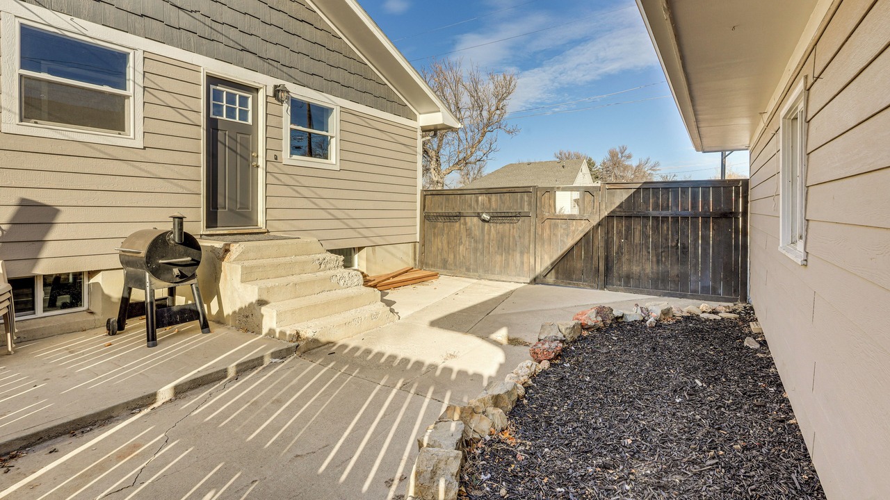 Photo of Patio Balcony in Laurel