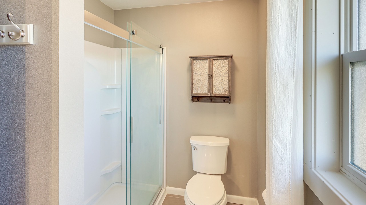 Photo of Bathroom in Laurel