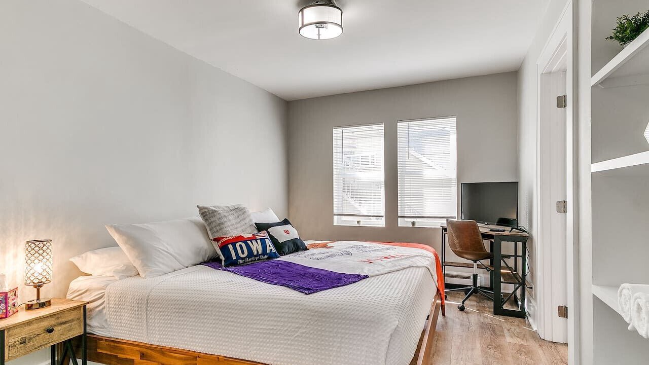 Photo of Bedroom in Des Moines