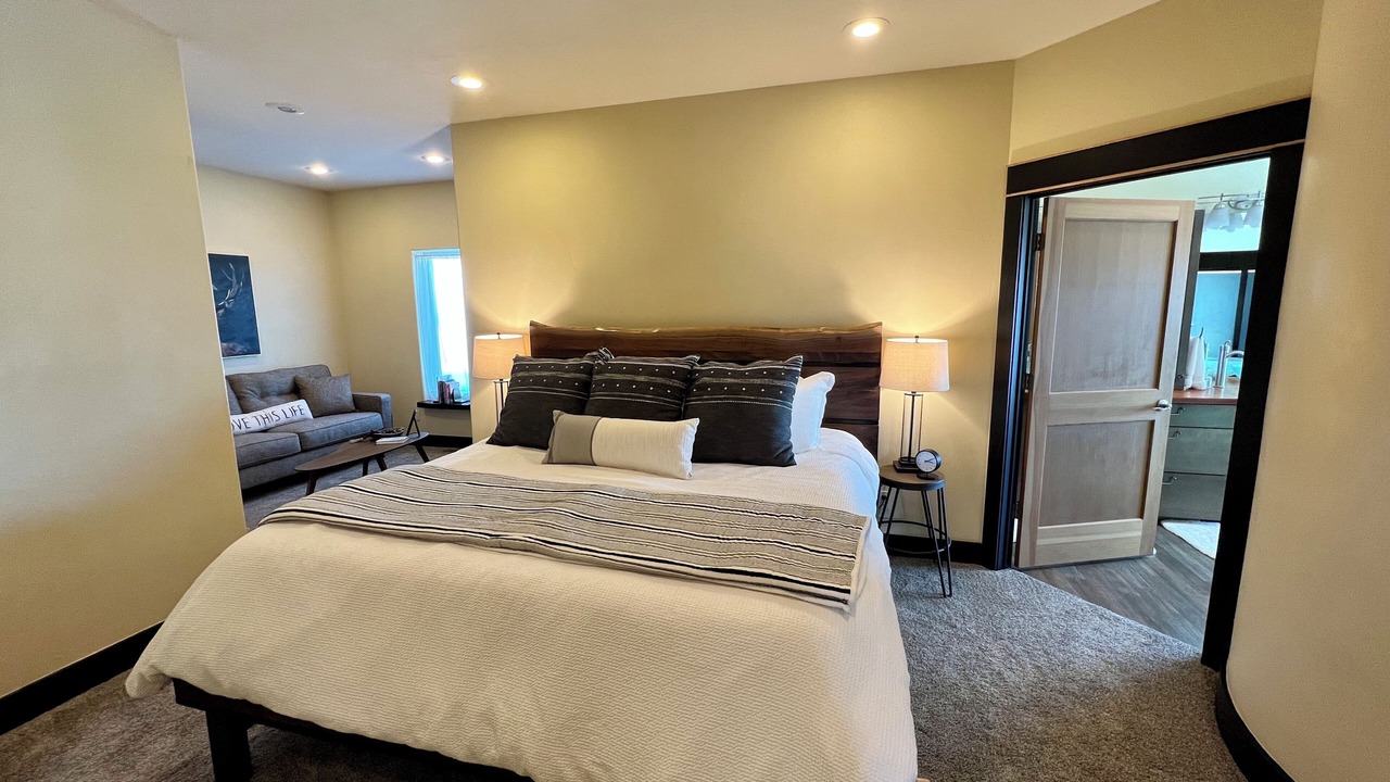 Photo of Bedroom in Helena