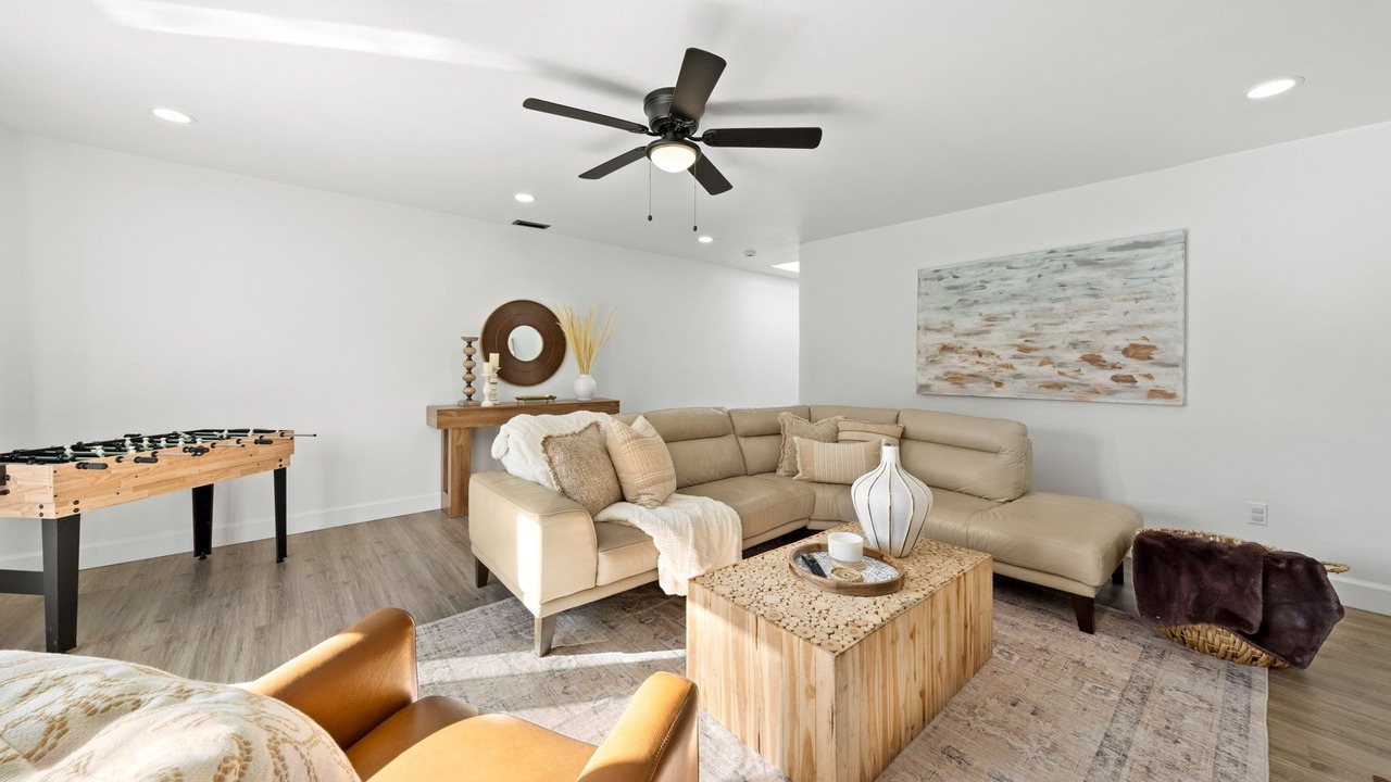 Photo of Livingroom in Lincoln Acres