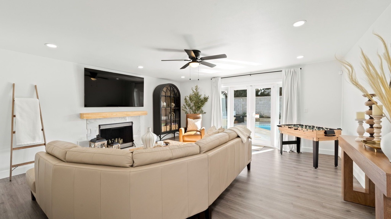 Photo of Livingroom in Lincoln Acres
