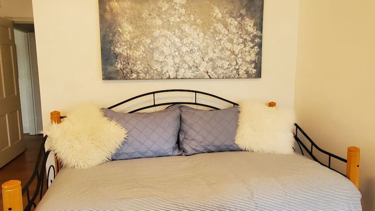Photo of Bedroom in Driver
