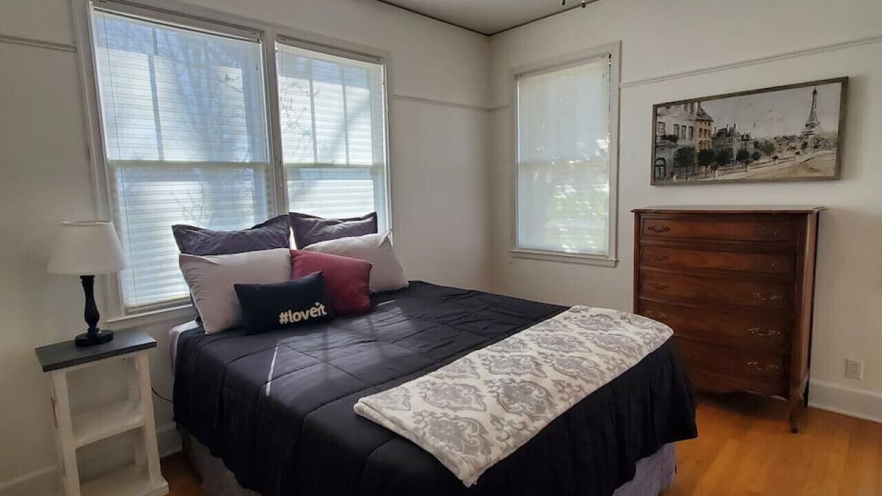 Photo of Bedroom in Driver