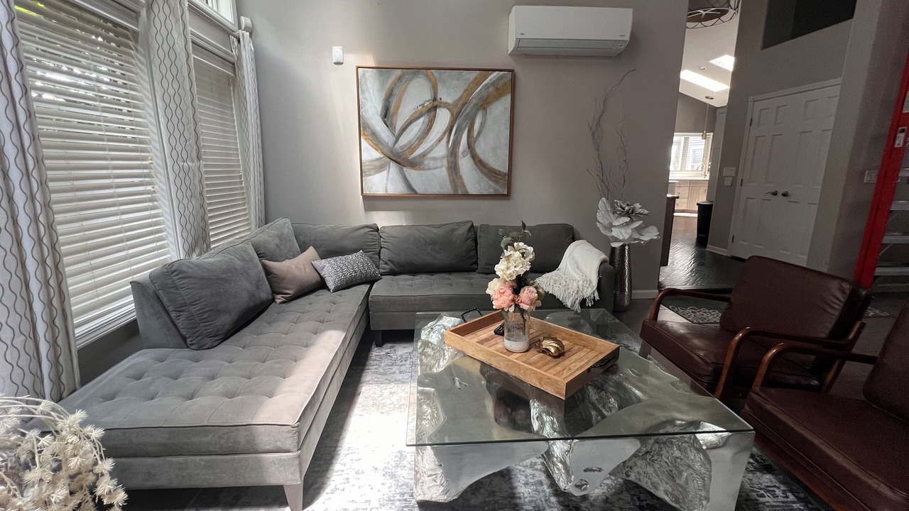 Photo of Livingroom in Edwardsburg