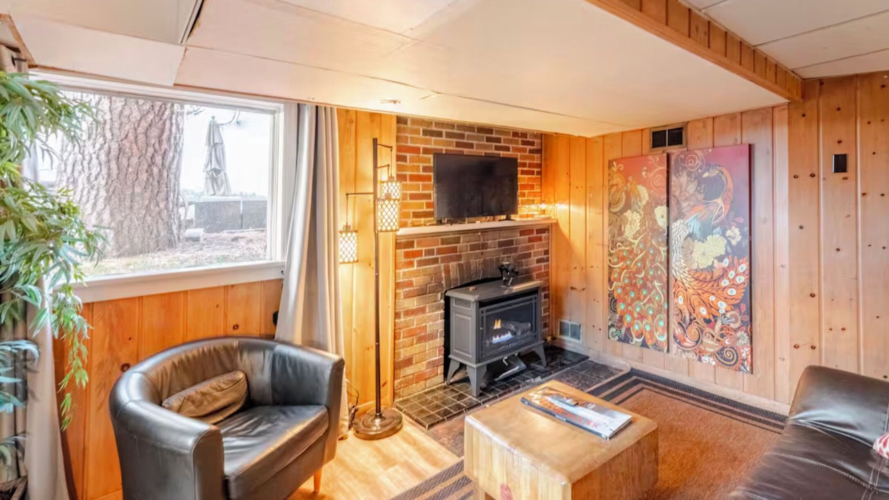 Photo of Livingroom in Cliff - Cannon