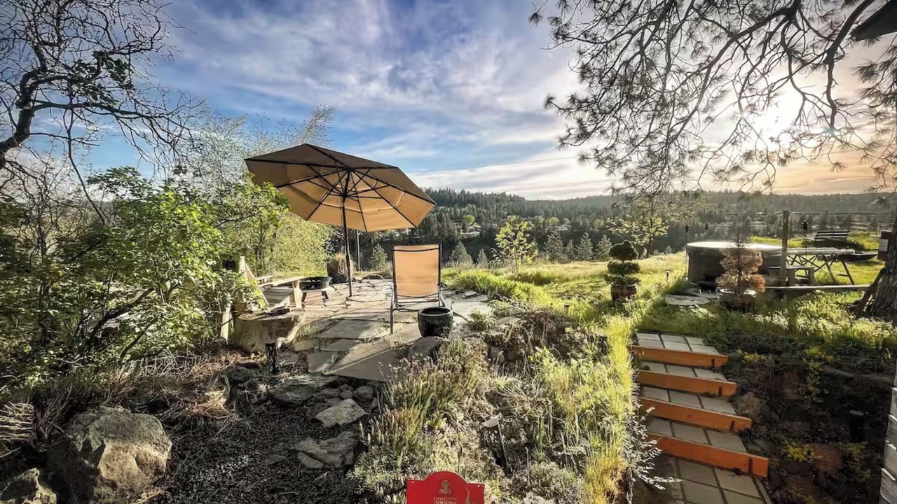 Photo of Outdoor in Cliff - Cannon