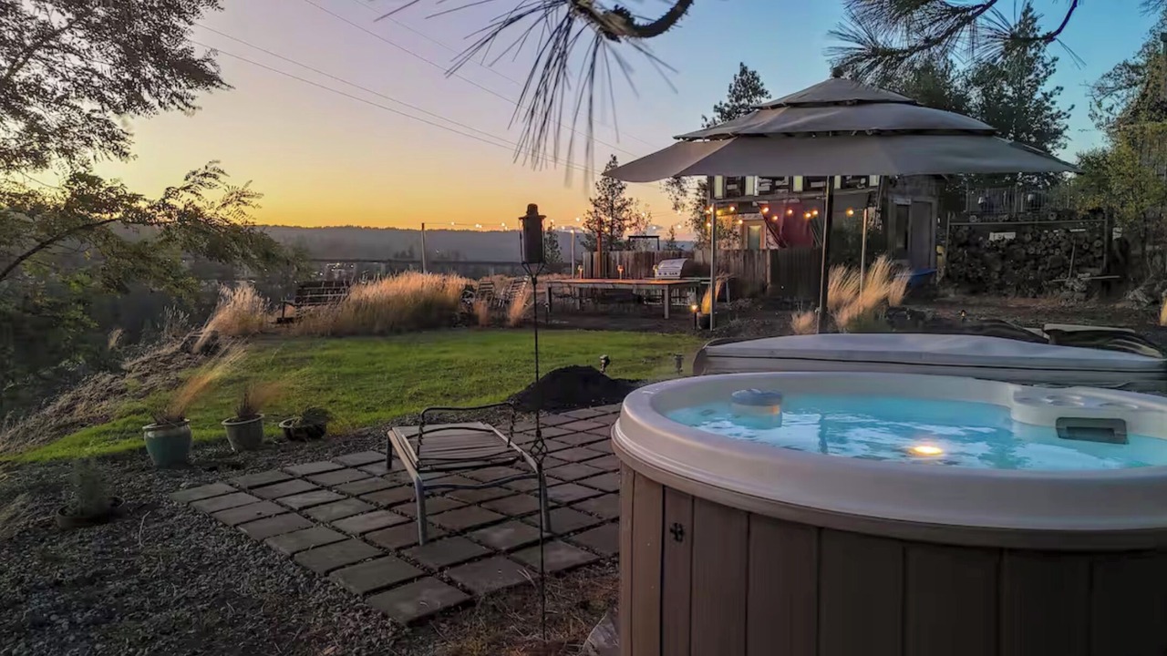 Photo of Outdoor in Cliff - Cannon