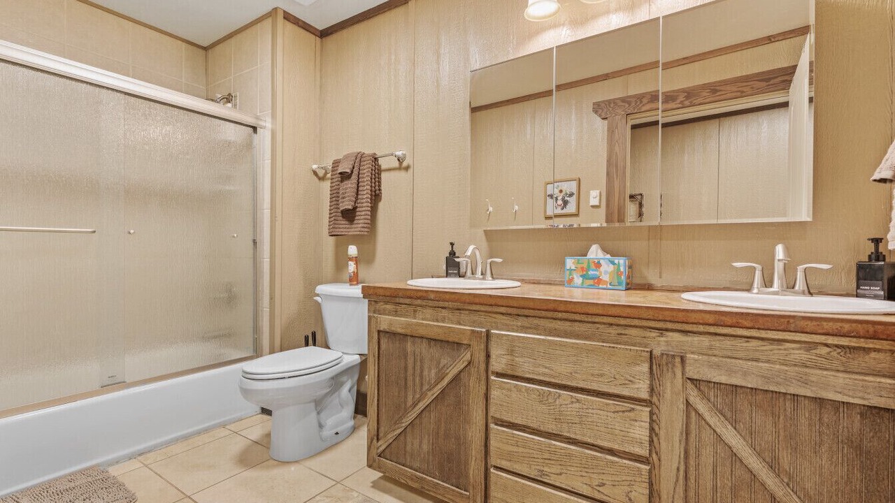 Photo of Bathroom in Last Chance
