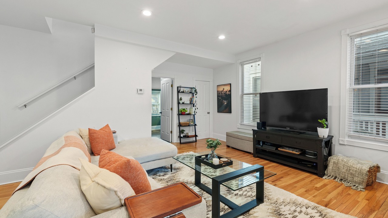 Photo of Livingroom in Weinland Park