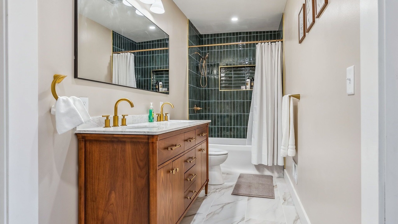 Photo of Bathroom in Franklin Park