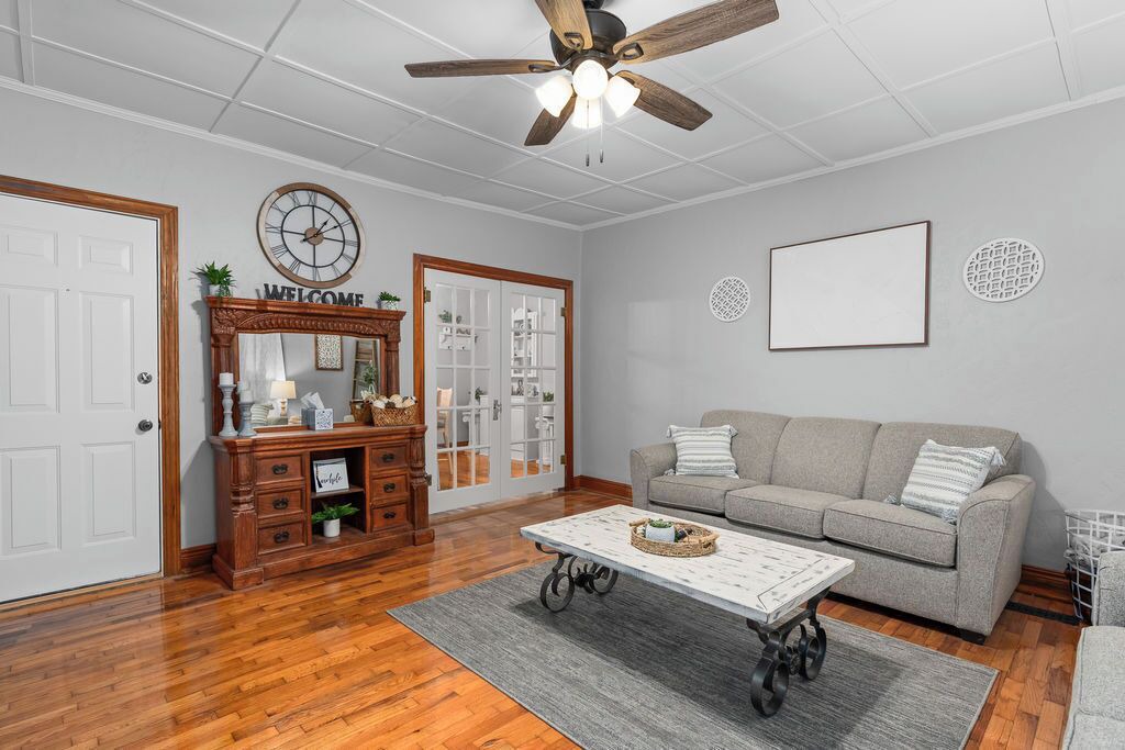 Photo of Livingroom in Paris