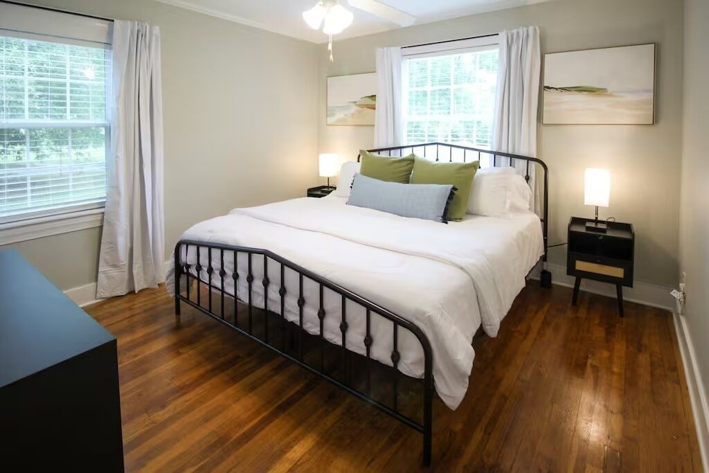 Photo of Bedroom in Hattiesburg