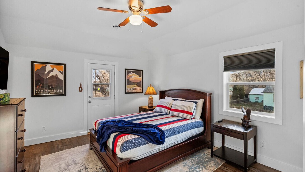 Photo of Others in Sleeping Giant Estates