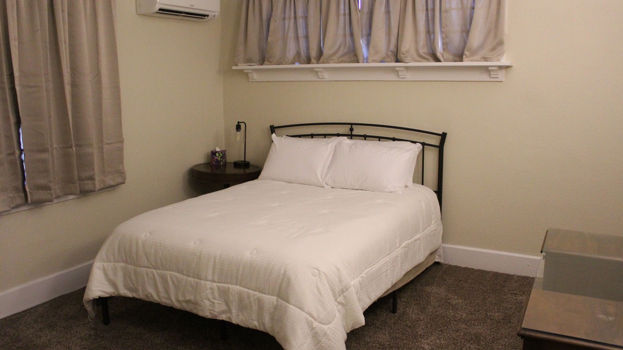 Photo of Bedroom in Weiser
