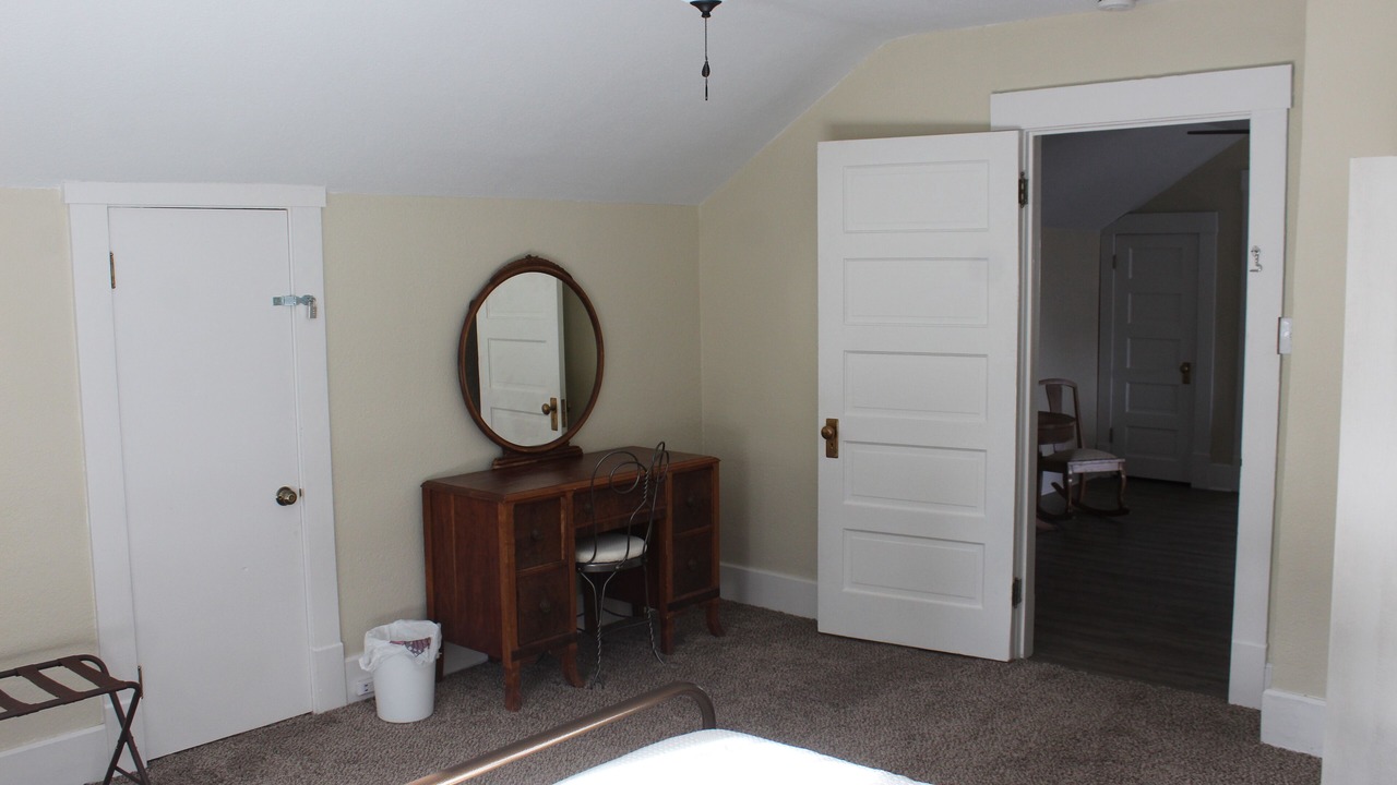 Photo of Bedroom in Weiser