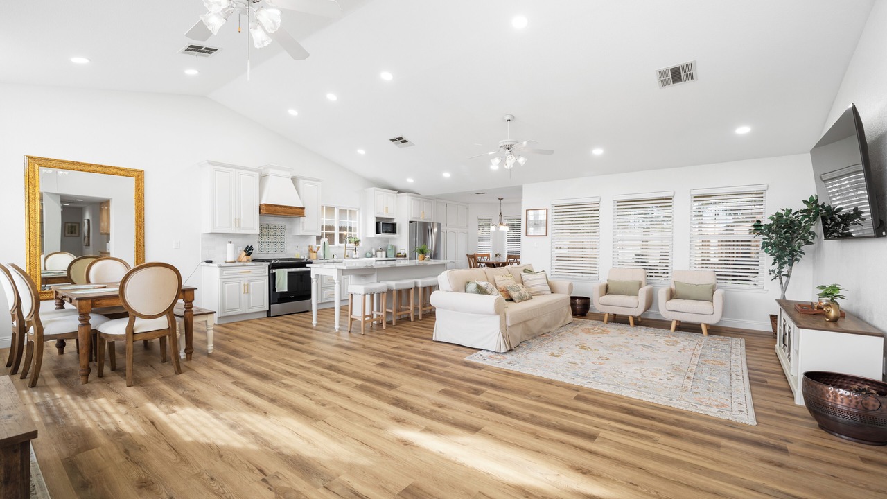 Photo of Livingroom in Greenacres