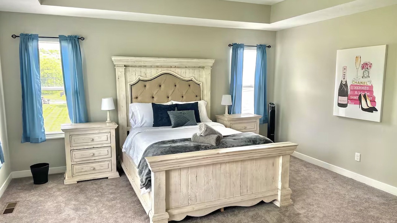 Photo of Bedroom in Maxwell