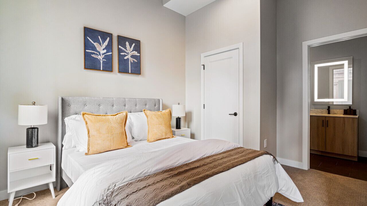 Photo of Bedroom in Downtown Cincinnati
