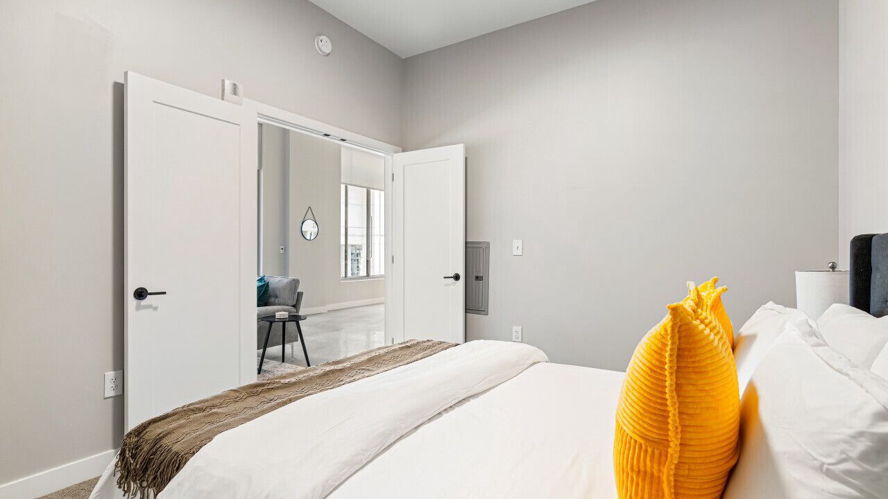 Photo of Bedroom in Downtown Cincinnati