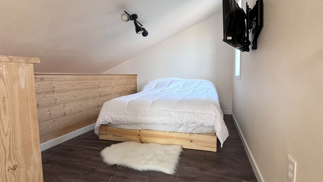 Photo of Bedroom in East Glacier Park Village