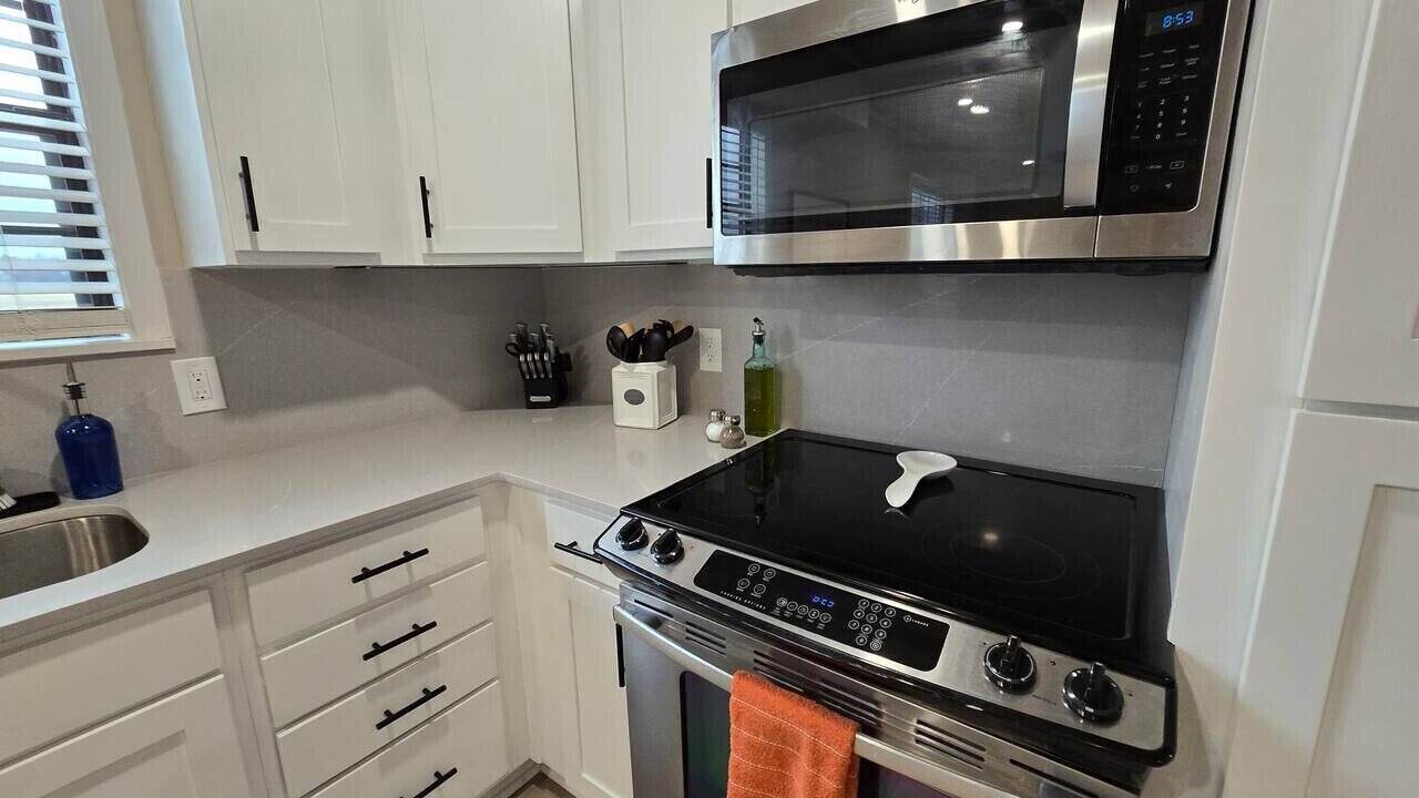 Photo of Kitchen in Driver