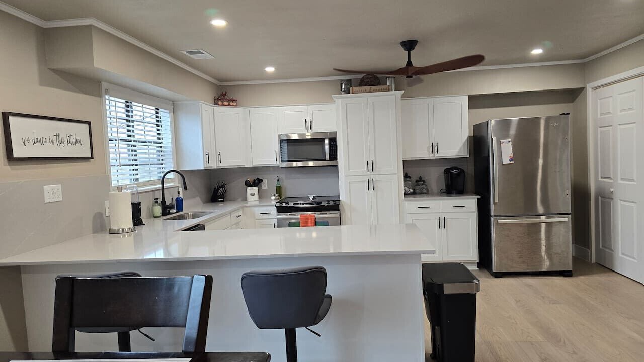 Photo of Kitchen in Driver