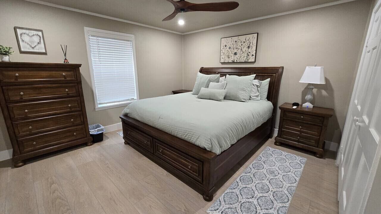 Photo of Bedroom in Driver