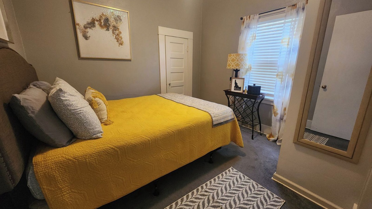 Photo of Bedroom in Burley