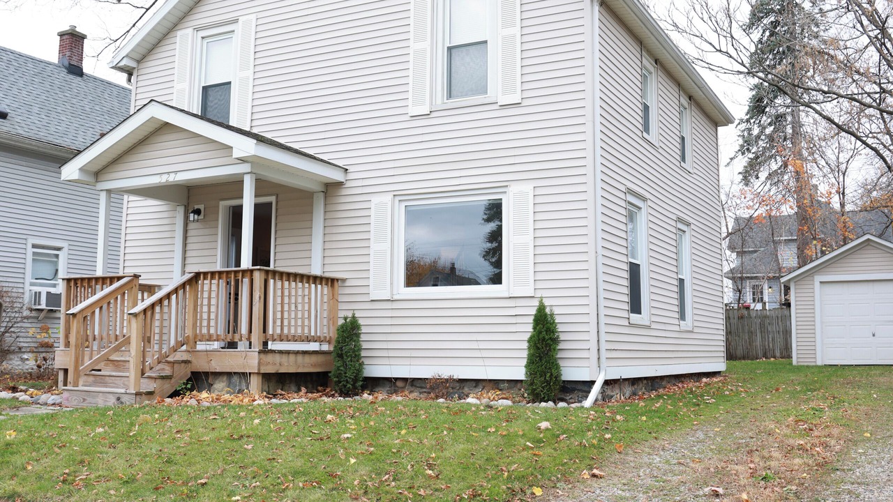 Photo of Outdoor in Lapeer