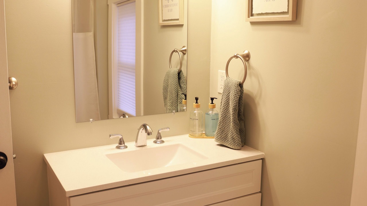 Photo of Bathroom in Lapeer