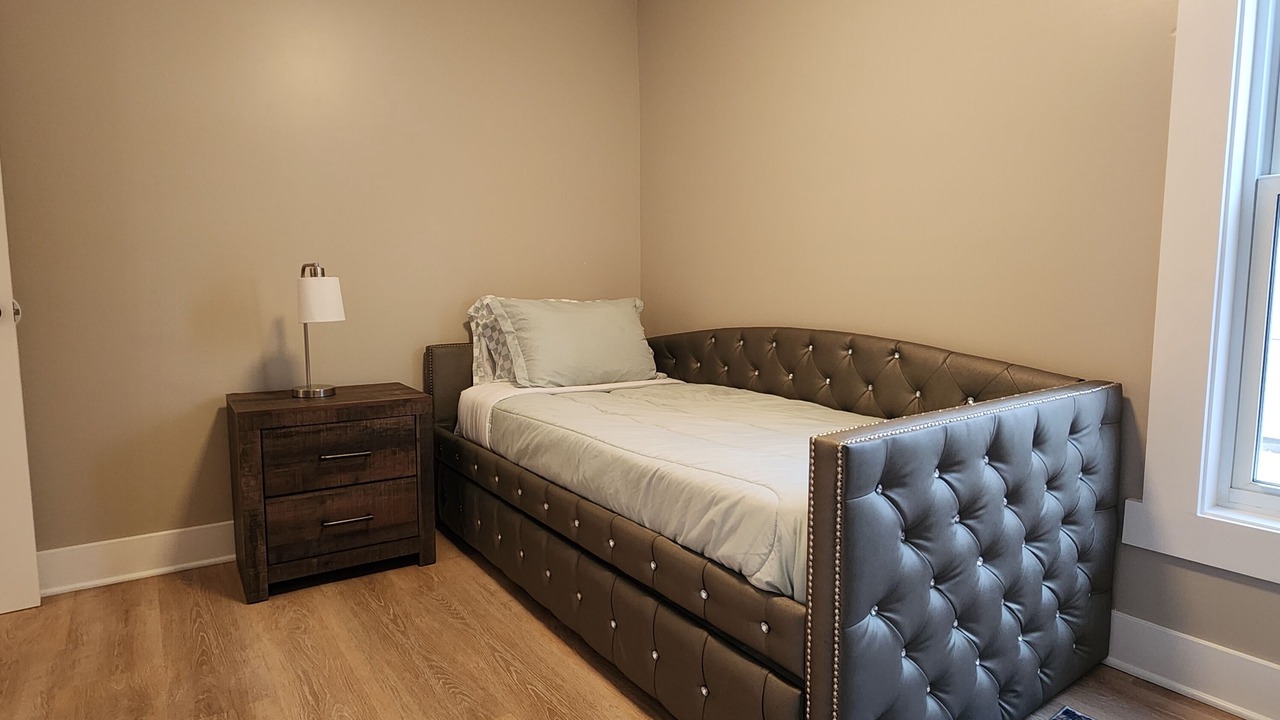 Photo of Bedroom in Lapeer
