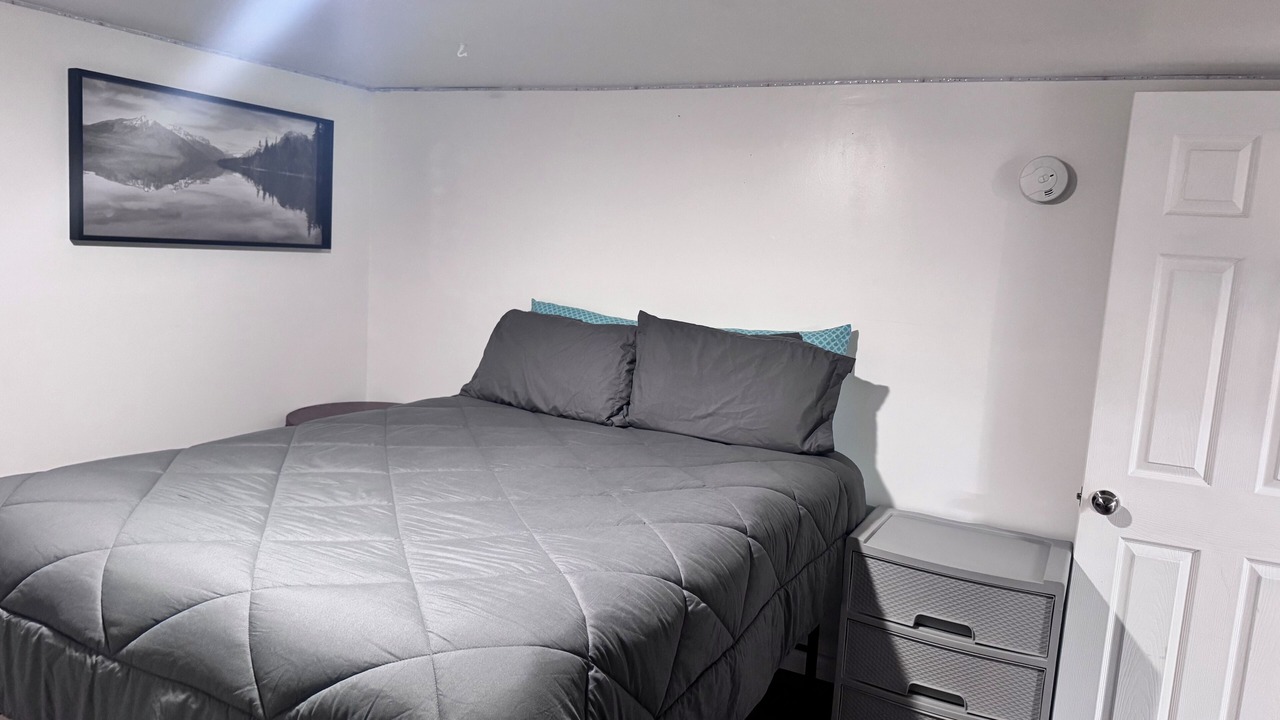 Photo of Bedroom in Central - Terry