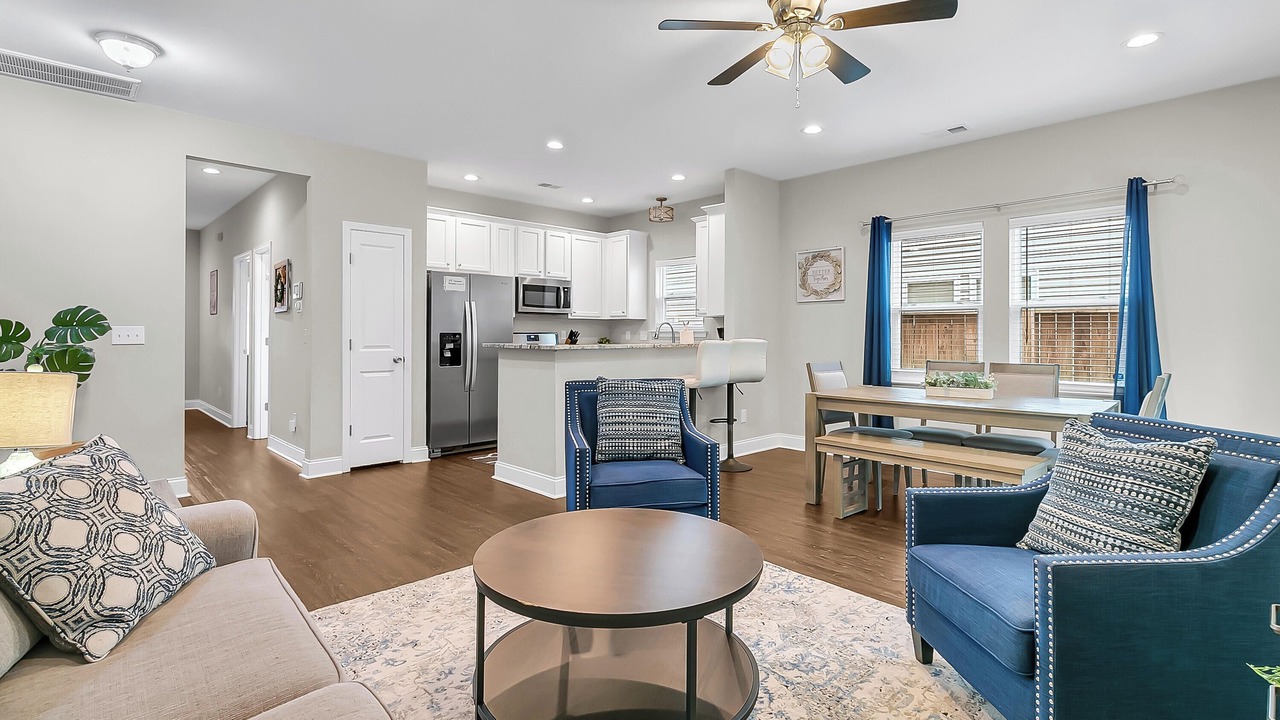 Photo of Livingroom in Lincolnville