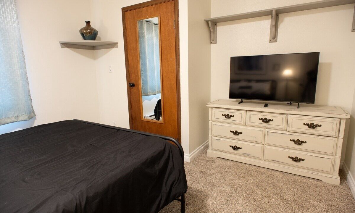 Photo of Bedroom in Deer Park