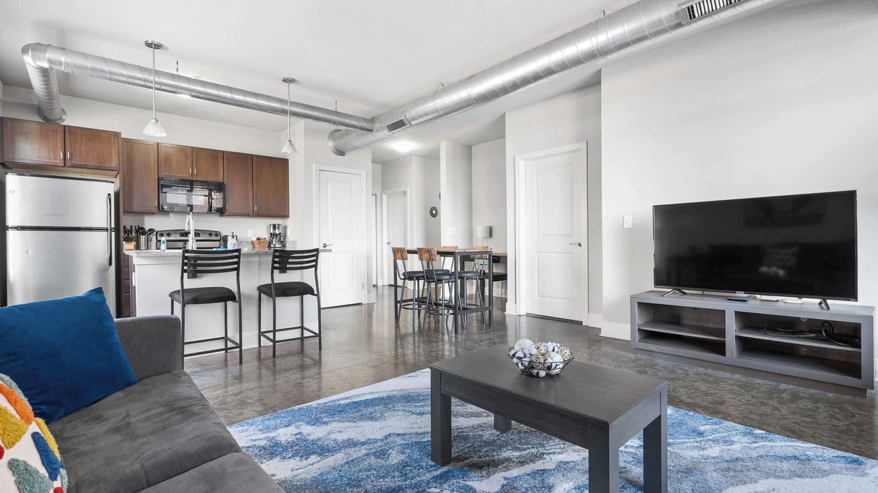 Photo of Livingroom in Mile Square