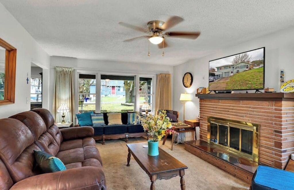 Photo of Livingroom in Kellogg