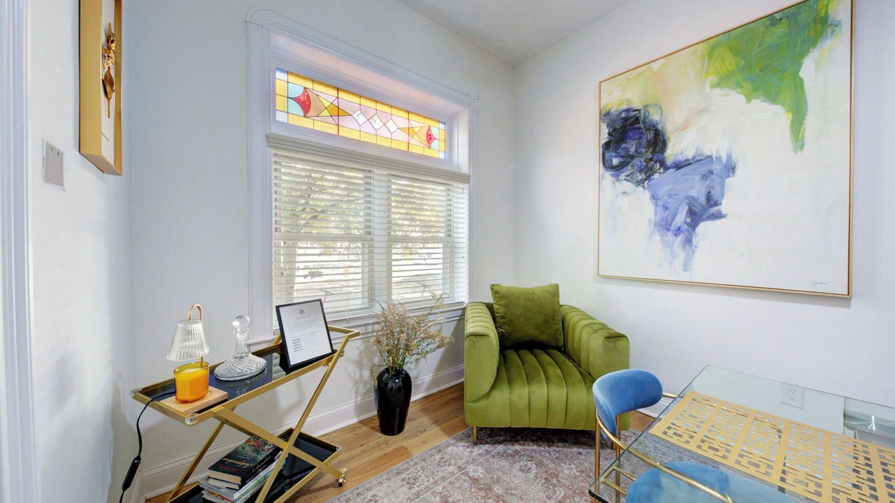 Photo of Livingroom in Corktown