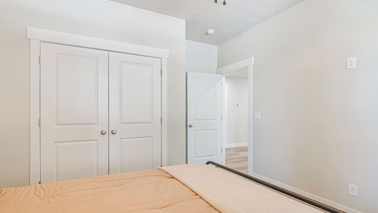 Photo of Bedroom in Meadow View Heights