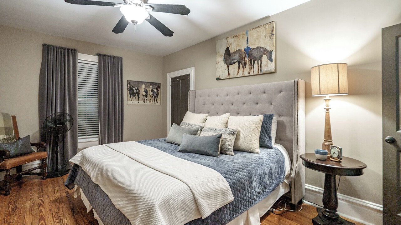 Photo of Bedroom in Monroe