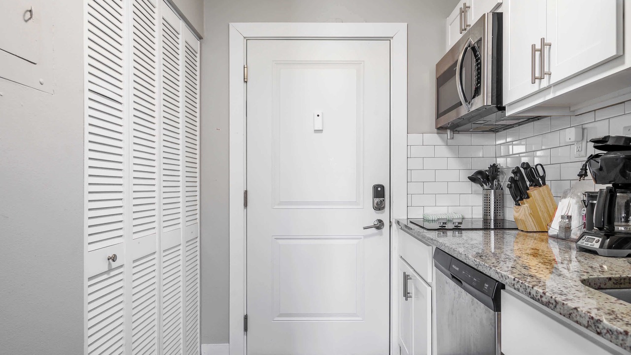 Photo of Kitchen in Mile Square