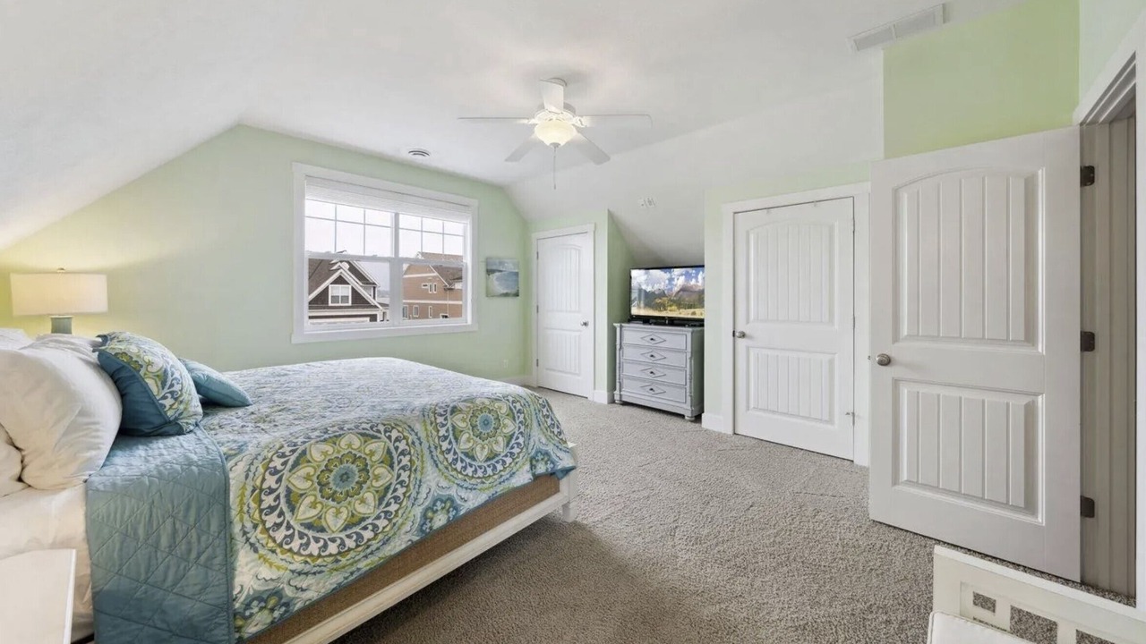 Photo of Bedroom in Marblehead