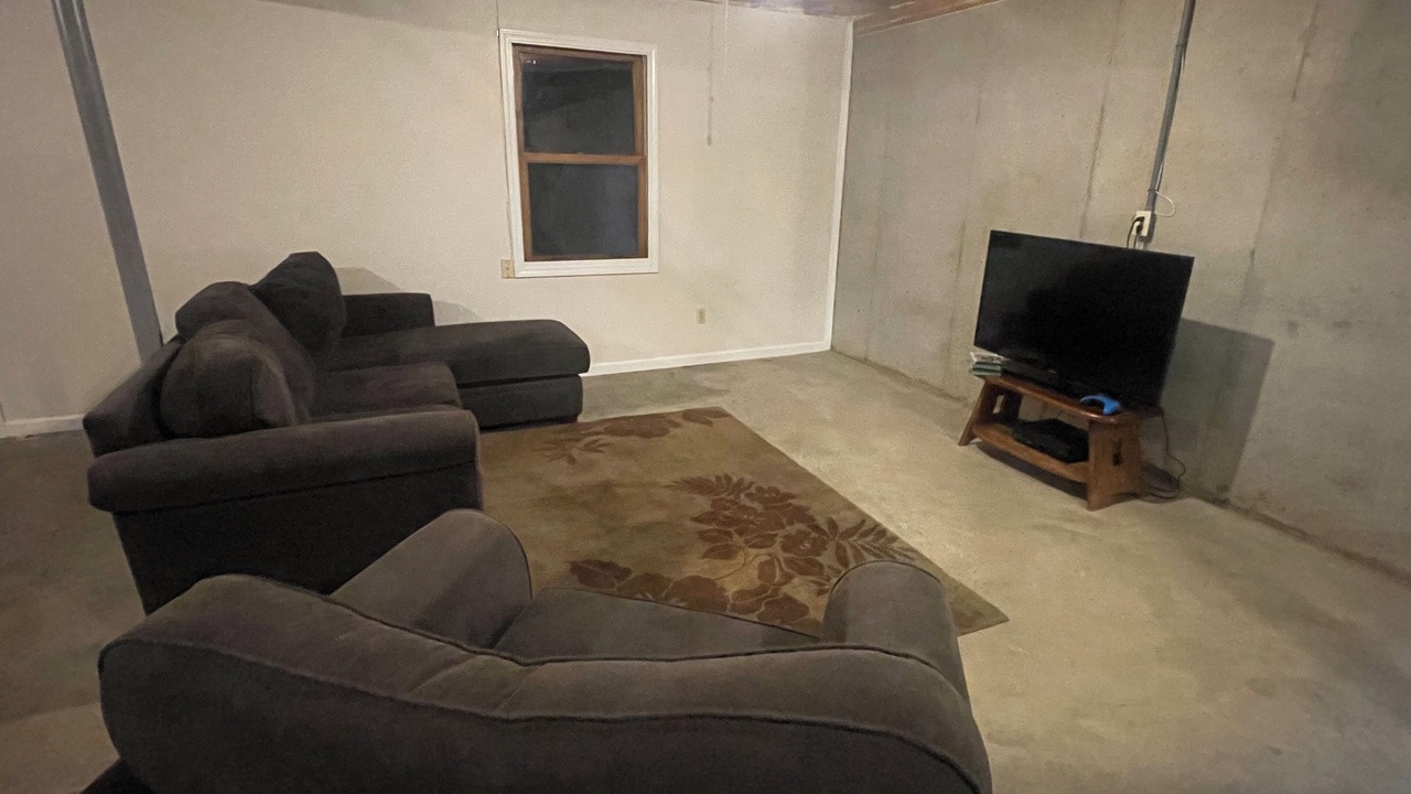 Photo of Livingroom in Rineyville