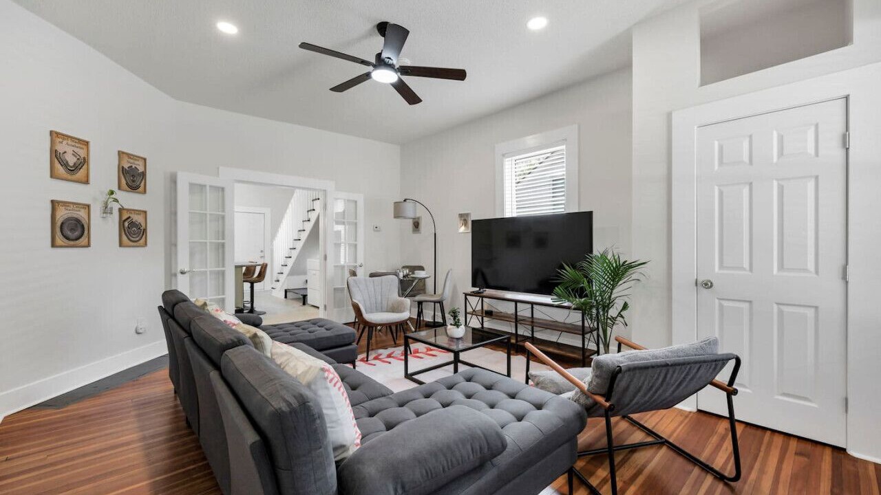 Photo of Livingroom in Columbia