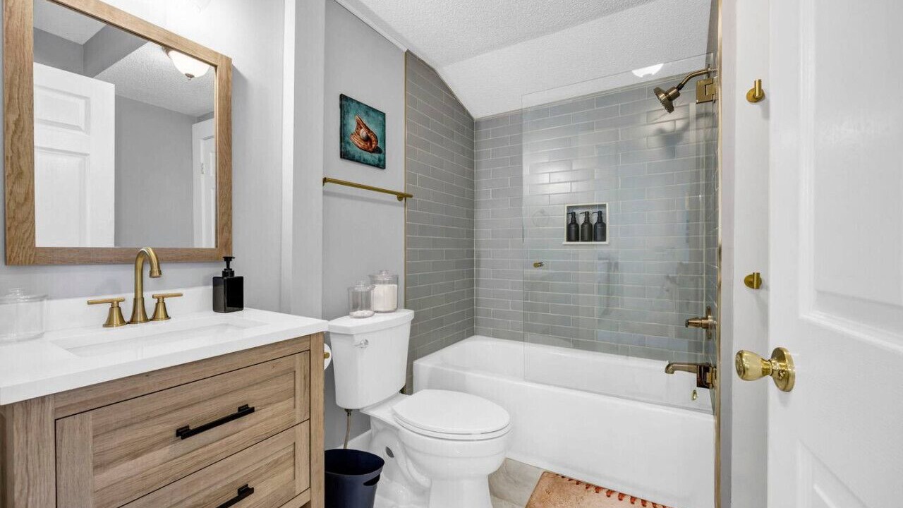 Photo of Bathroom in Columbia