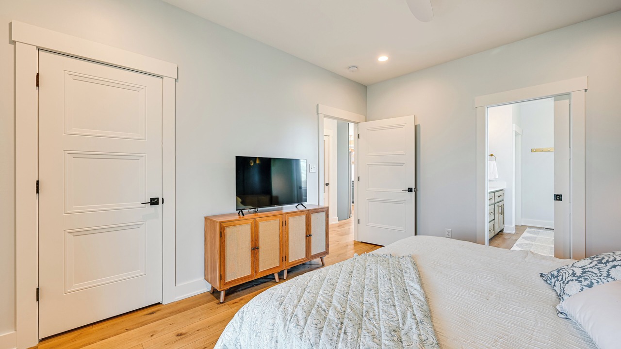 Photo of Bedroom in Clarkson