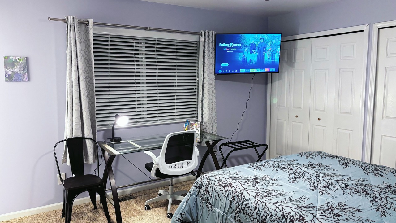 Photo of Bedroom in Madison Heights