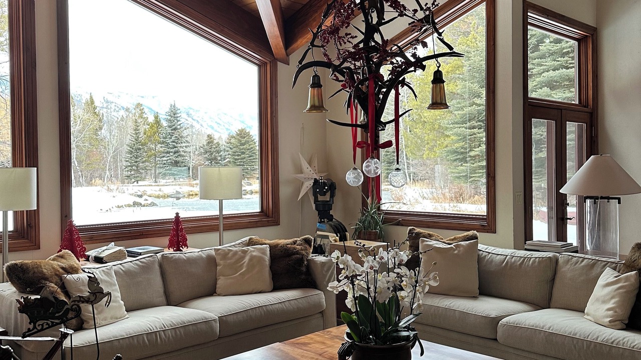 Photo of Livingroom in Moose Wilson Road